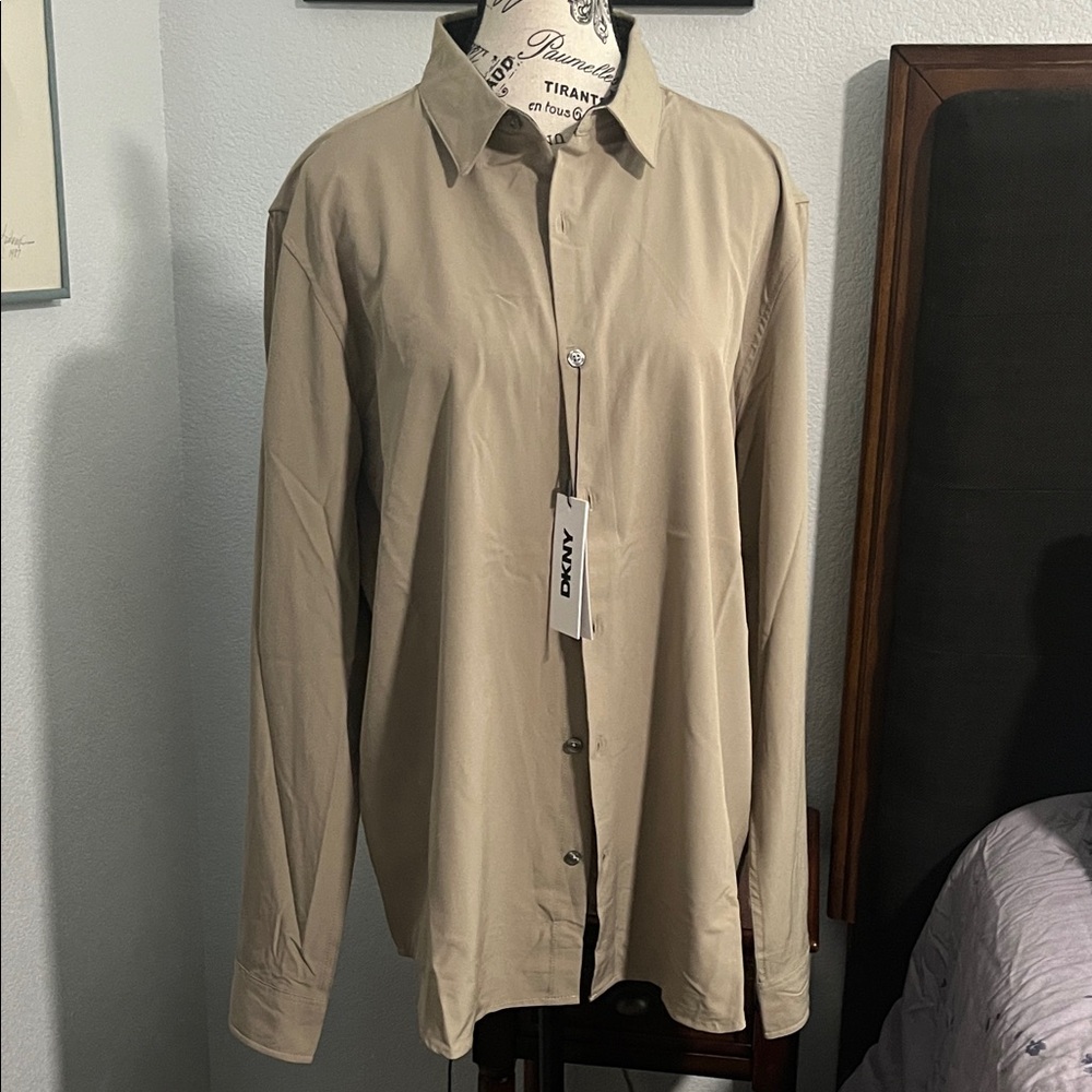 DKNY Men's Beige Casual Button Down Shirt
